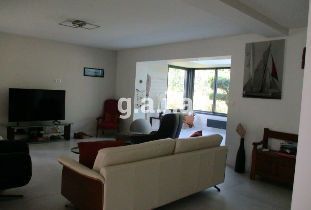 183-07122025-064113-3