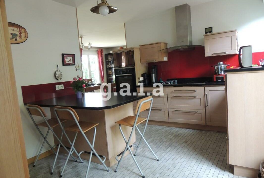 2508-18122025-062239-2